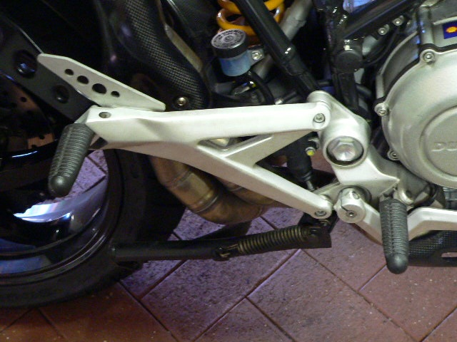Rubber coated pegs