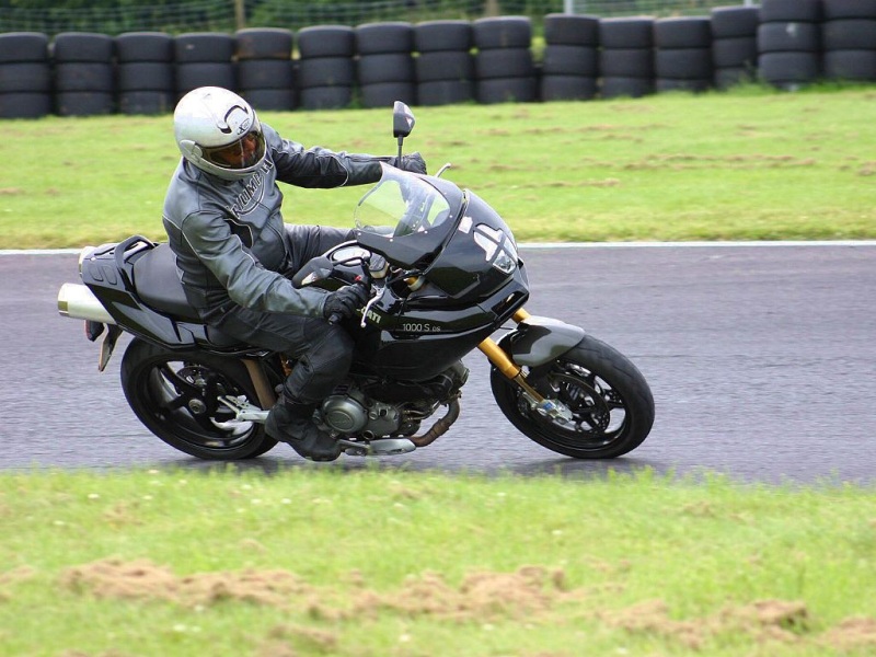 A gentle tour through the English countryside - 1