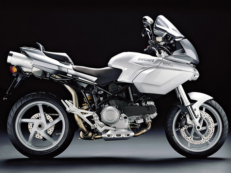 Gray 1000DS right front