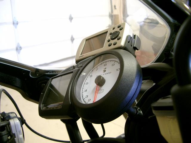 Machined Quest Mount