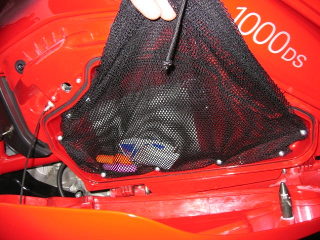 glovebox net 3