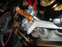 You should see the left rearset!