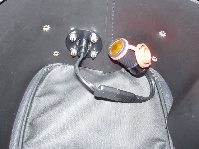 Powerlet inside DP Tankbag