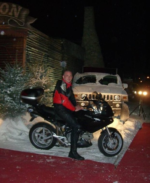 My MTS, fake snow and me