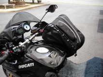 PacSafe tank bag 4