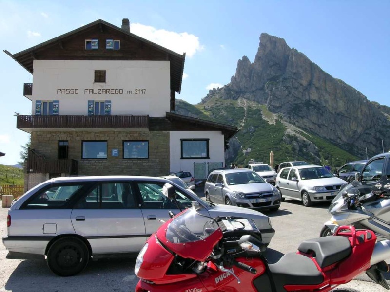 Passo Falzarego Aug-2007