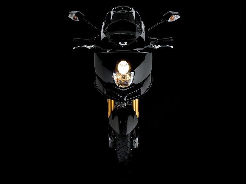 Black 1100S fairing