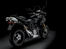 Black 1100S right tail