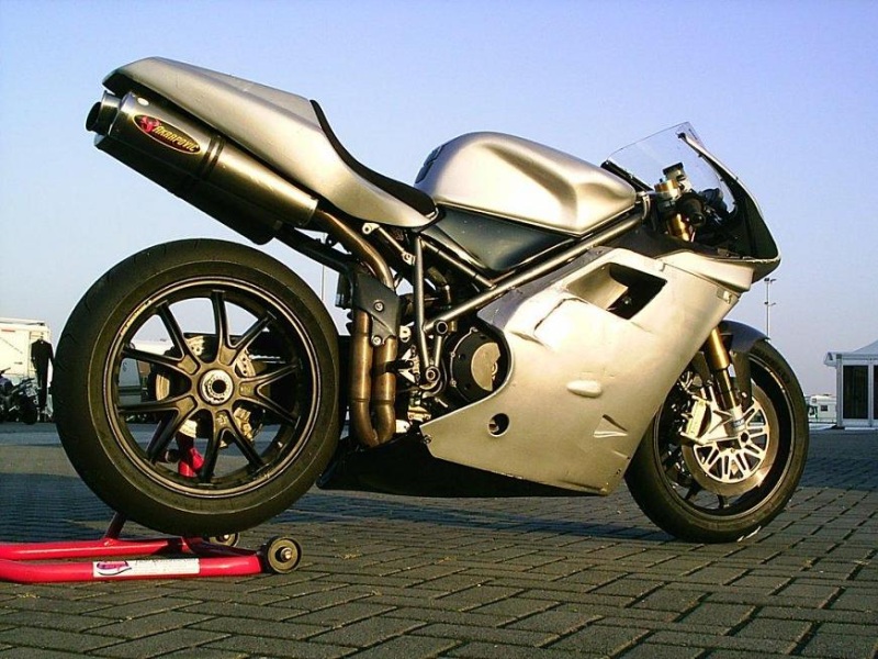 My Ducati 916 trackbike
