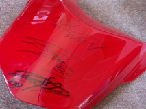 how scribbled on this?