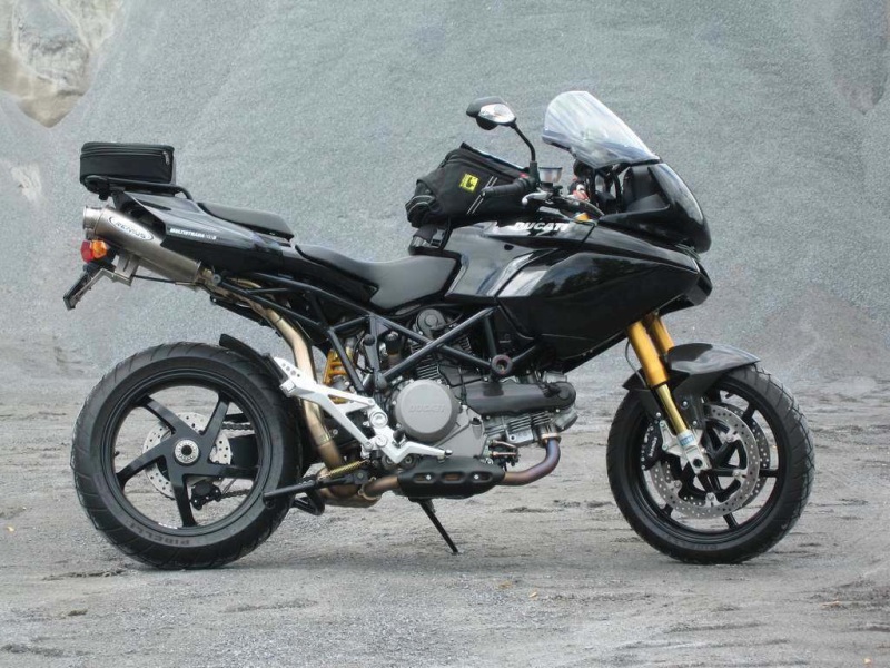 titanium Remus/Tourateck rear bag/Wolfman tank bag