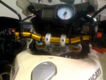 New Rizoma Bar Installation on 2009 1100s