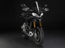 Black 1200S 