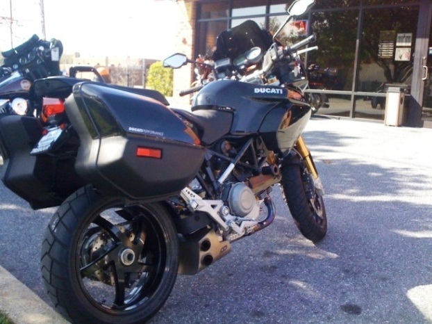 Quat D ex-Box Rear Right Side