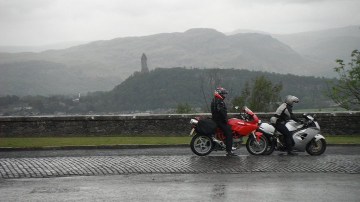 Sterling castle raining