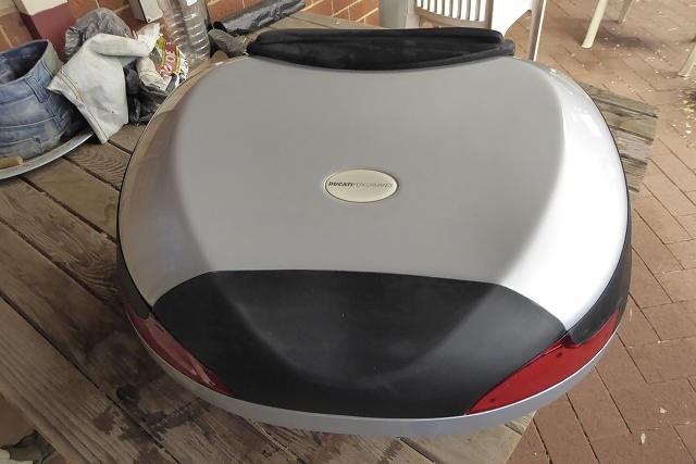 Top box 1