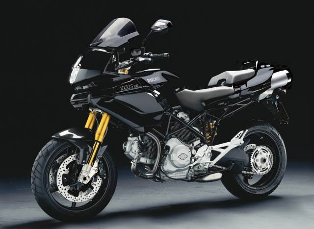 1000S DS, right front