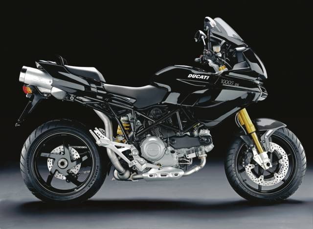 1000S DS, right side