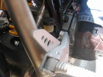 the thicker heel plate