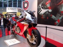 Bimota DB5 @ Intermot04_1
