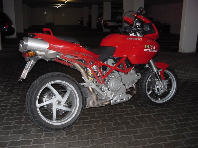 Right Side of schroell bike