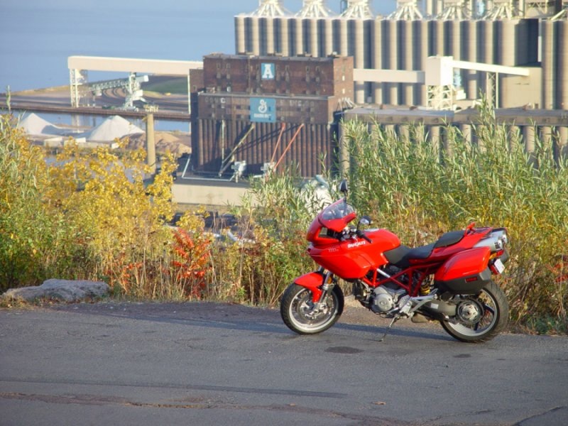 Duluth Harbor Fall 03