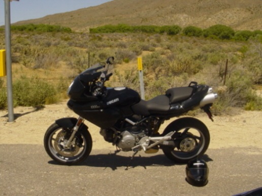 Mountains to the Anza-Barrego Desert 02