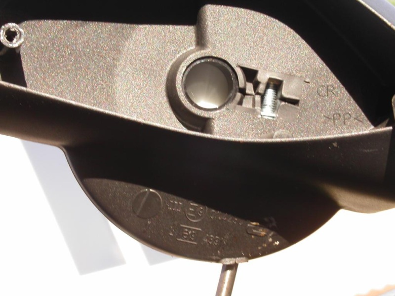 Mirror - ball & socket clamp + screwdriver