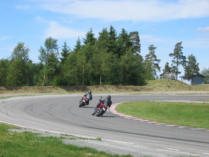 2 Norwegian Multi's on the track