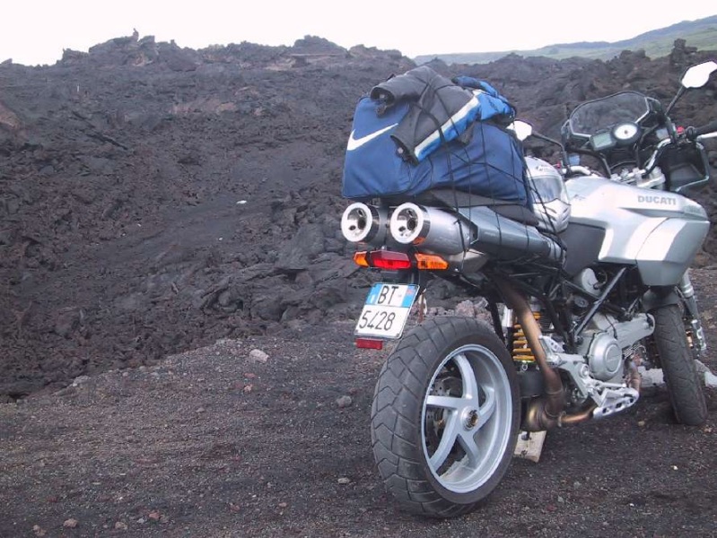 On Vulcano ETNA's lava_Sicilia