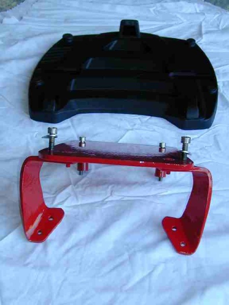 Adaptor for Givi top box mounting