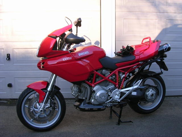 Carbon Engine Lug/Cowl